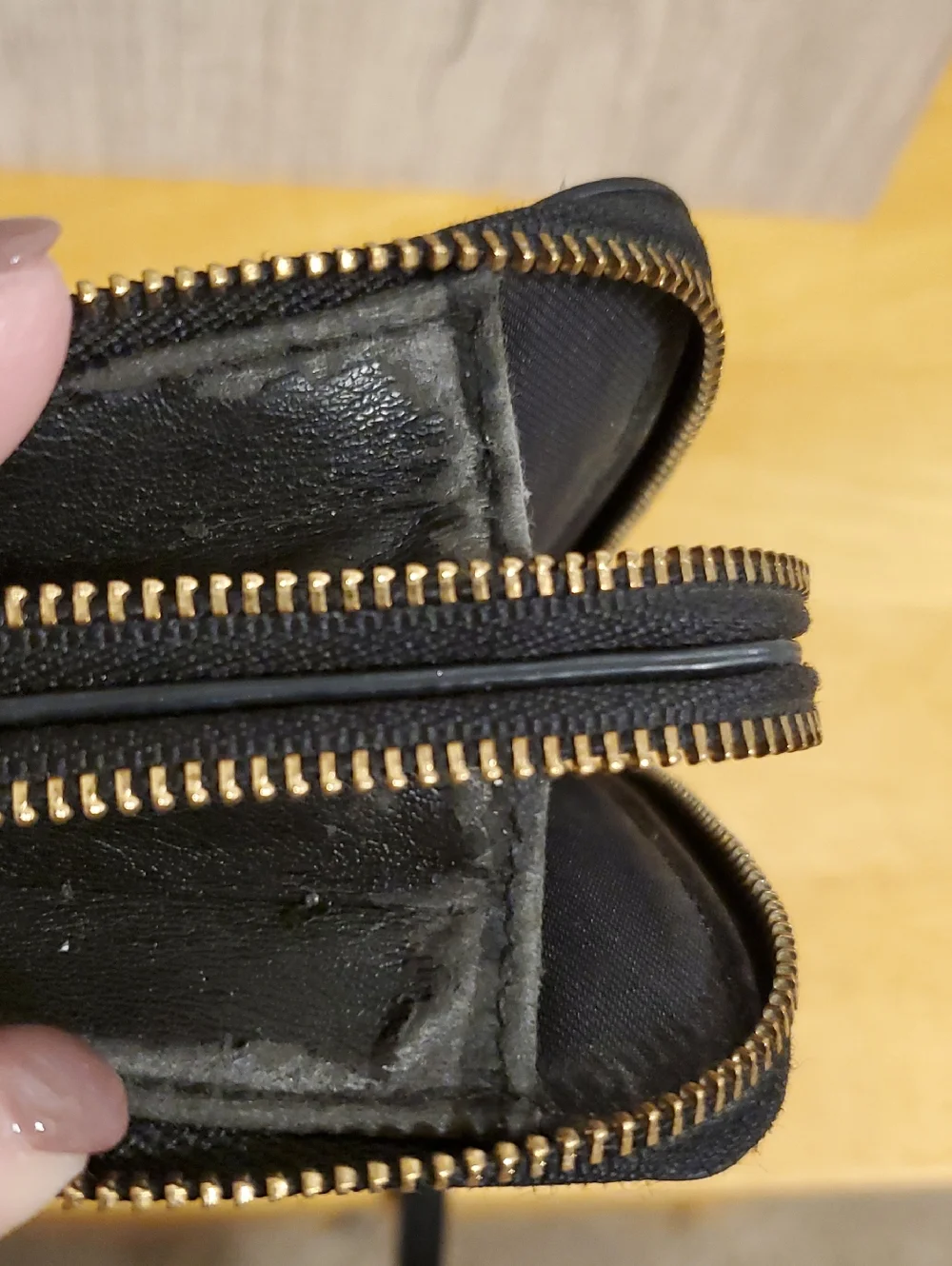 Coach Large Black Pebbled Leather Double Zip Wristlet ... Fits Phone & More - Picture 9 of 9